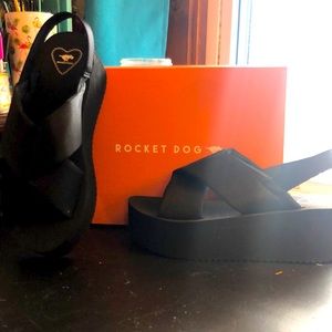 Rocket dog brand women’s sandles  9 M black